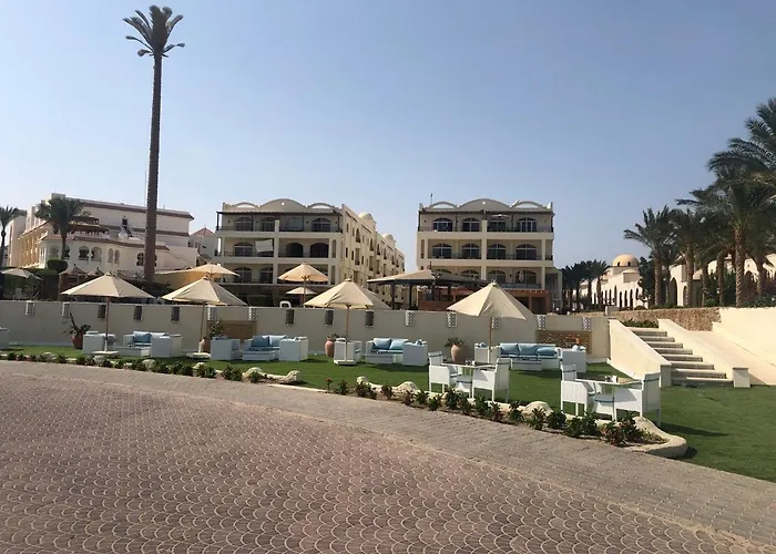 Апартаменты With Private In Sahl Hasheesh